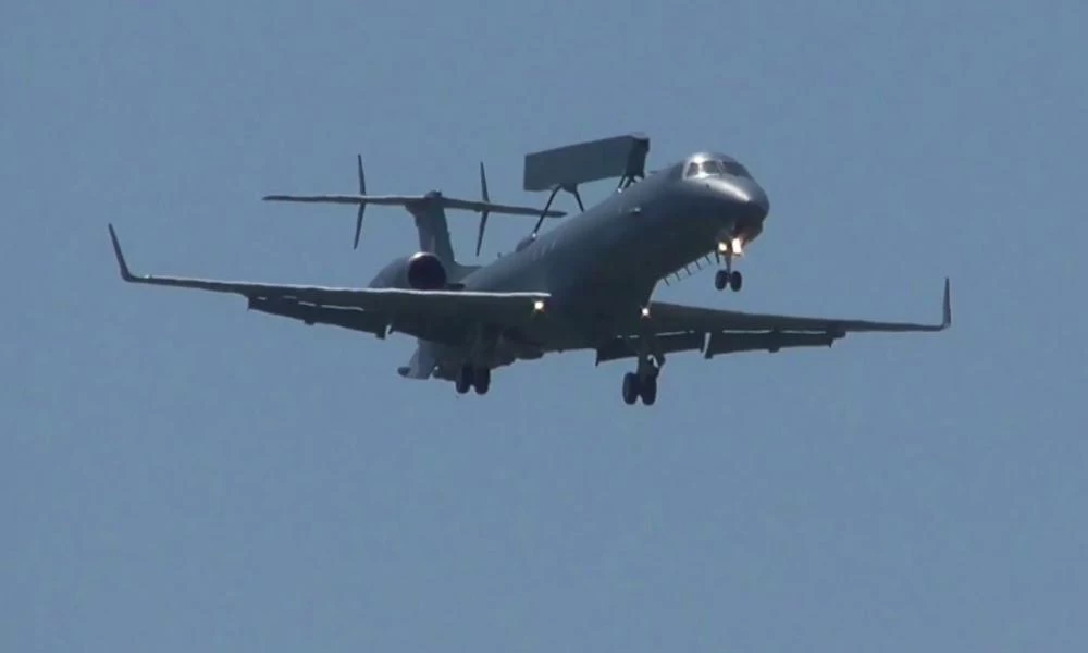 "Σκιά" του Oruc Reis οι ΕΔ: Ελληνικό κατασκοπευτικό "χτένισε" περιοχή ανάμεσα σε Κρήτη-Κύπρο